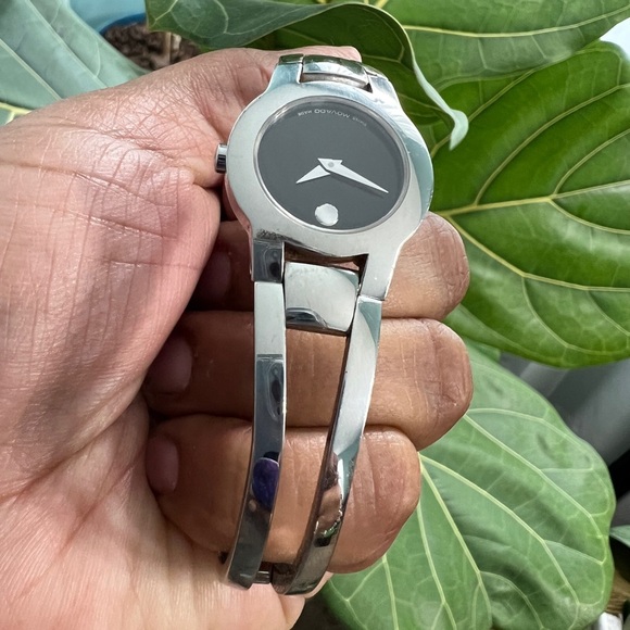 Movado Amorosa Ladies Watch, excellent pre-owned condition - Picture 8 of 9